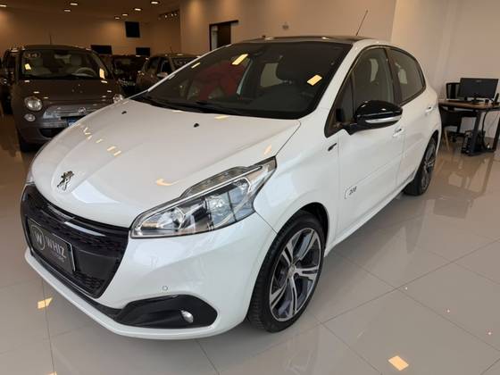 PEUGEOT 208 1.6 THP GT 16V FLEX 4P MANUAL PEUGEOT 208 1.6 THP GT 16V FLEX 4P MANUAL